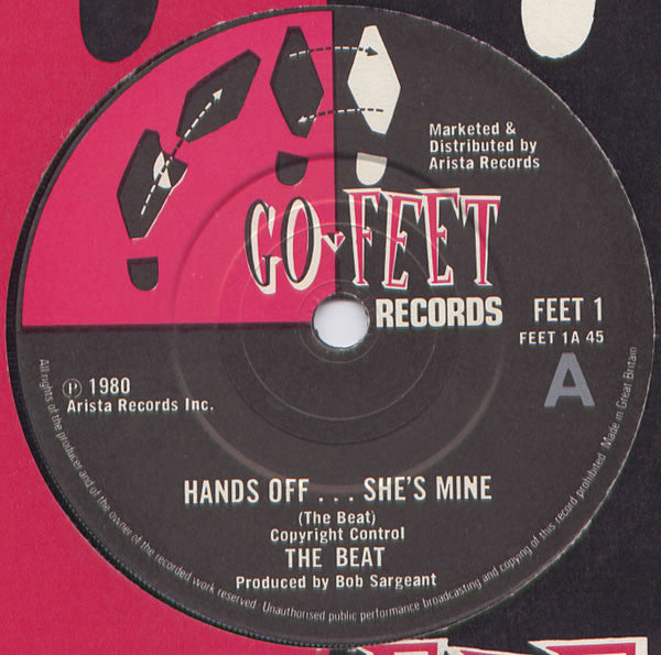 The Beat (2) : Hands Off... She's Mine / Twist And Crawl (7", Single, Pap)